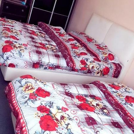 Hotel Makmur Kuantan Bagian luar foto