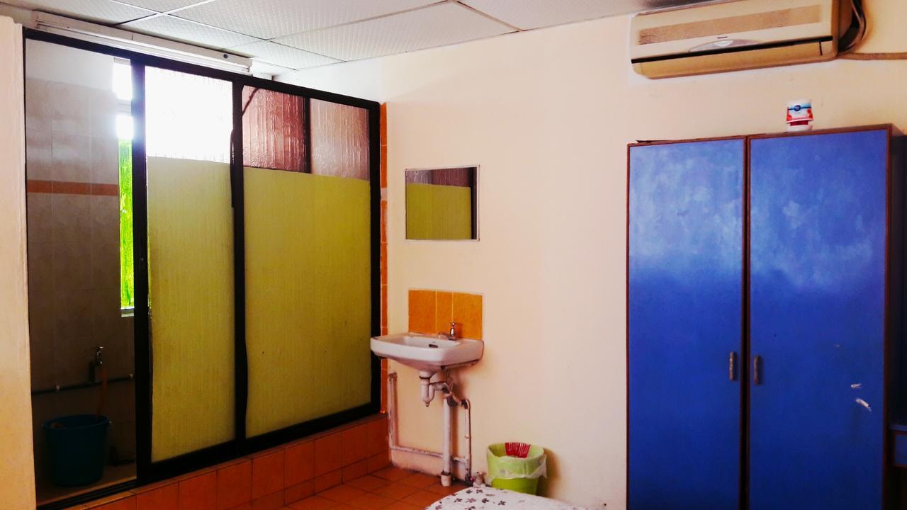 Hotel Makmur Kuantan Bagian luar foto
